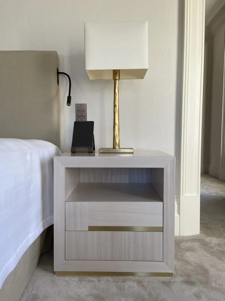 Koto veneer detail